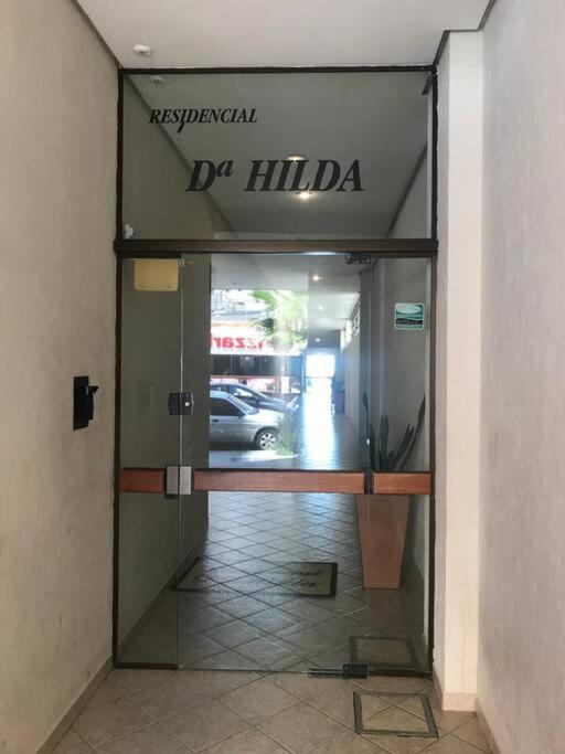 Apto Com Otima Localizacao, Centro De Meia * Itapema