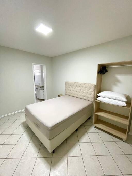 Apto Com Otima Localizacao, Centro De Meia Apartment Itapema